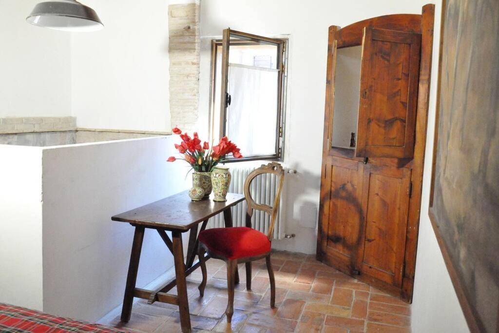 Ferienwohnung Casalice SantʼArcangelo di Romagna Exterior foto